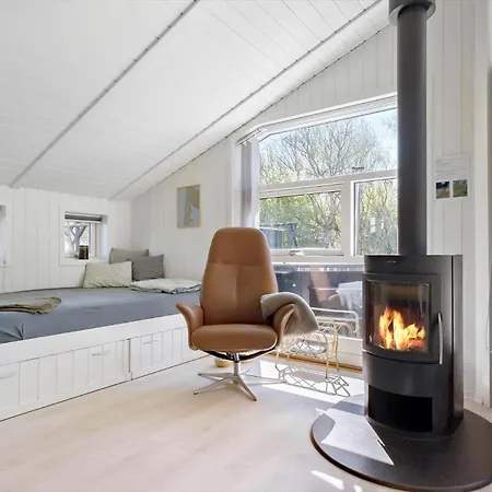 1114-ringkobing-hjelmevej-11 بيت للعطل Søndervig